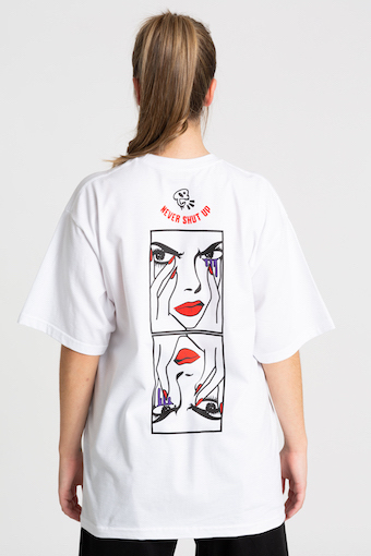 camiseta blanca mujer moda urbana